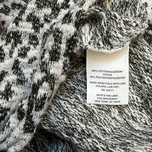 Skyes The Limit Twist Front Woman Animal Print Textured Sweater Gold Thread Sz M - Picture 8 of 8